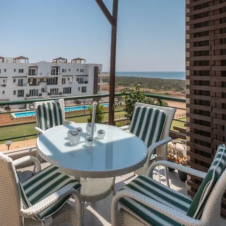 Roxanne Penthouse & Jacuzzi 2 Bedroom Apartman *